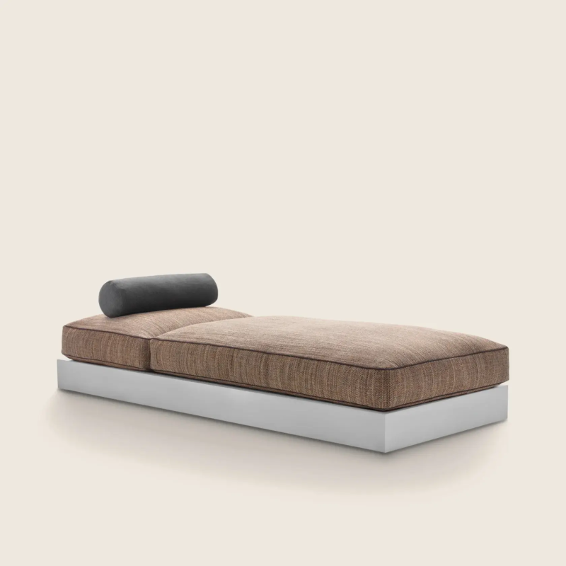 Freeport Outdoor Flexform