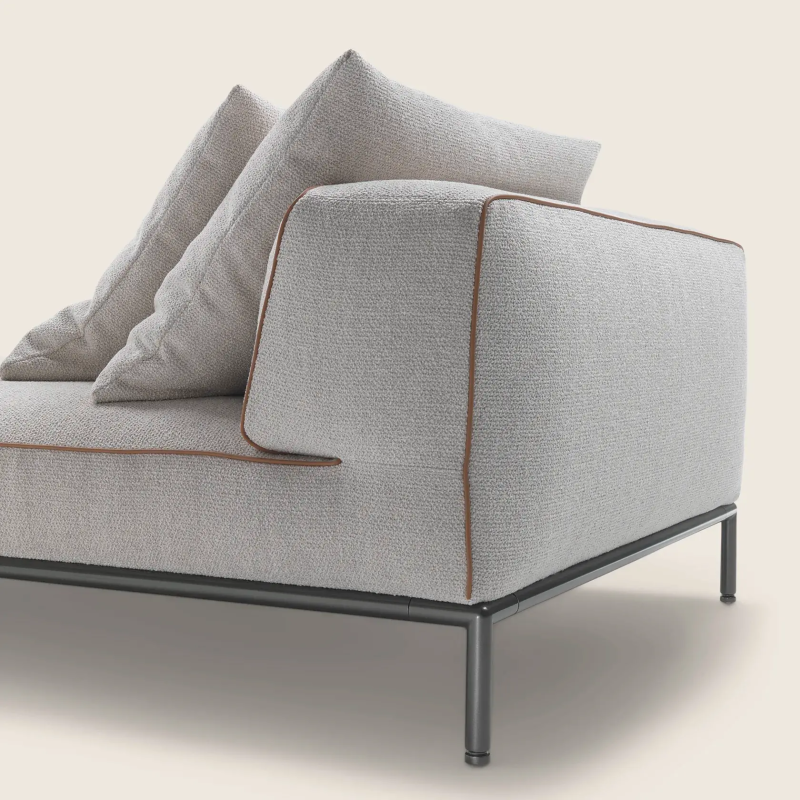 Perry Up Flexform