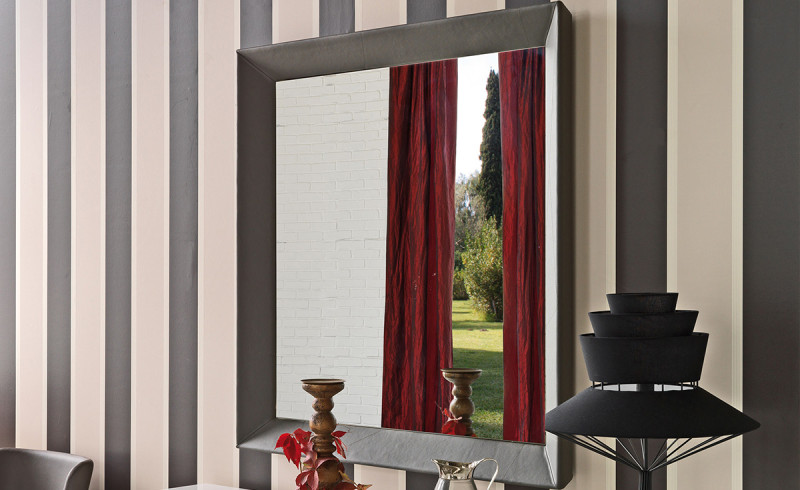 Taxedo Cattelan