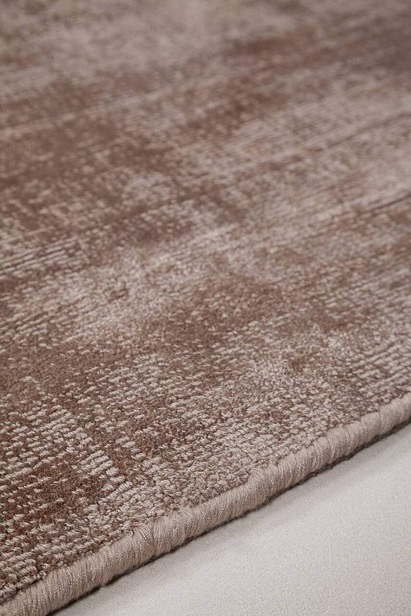 Whisper Round Amini Carpets