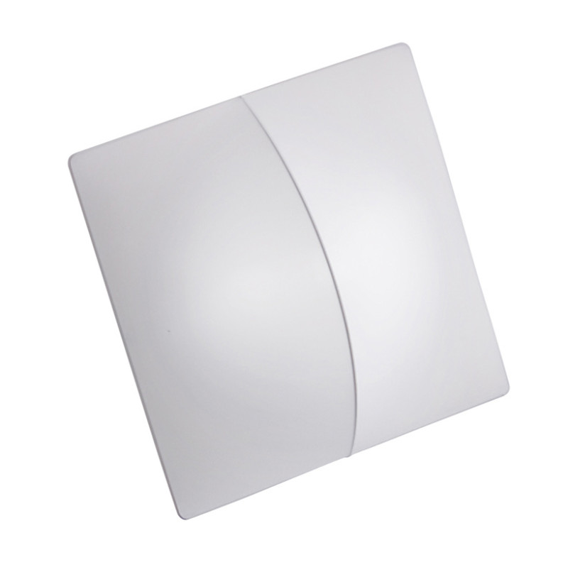 Nelly Straight Axolight