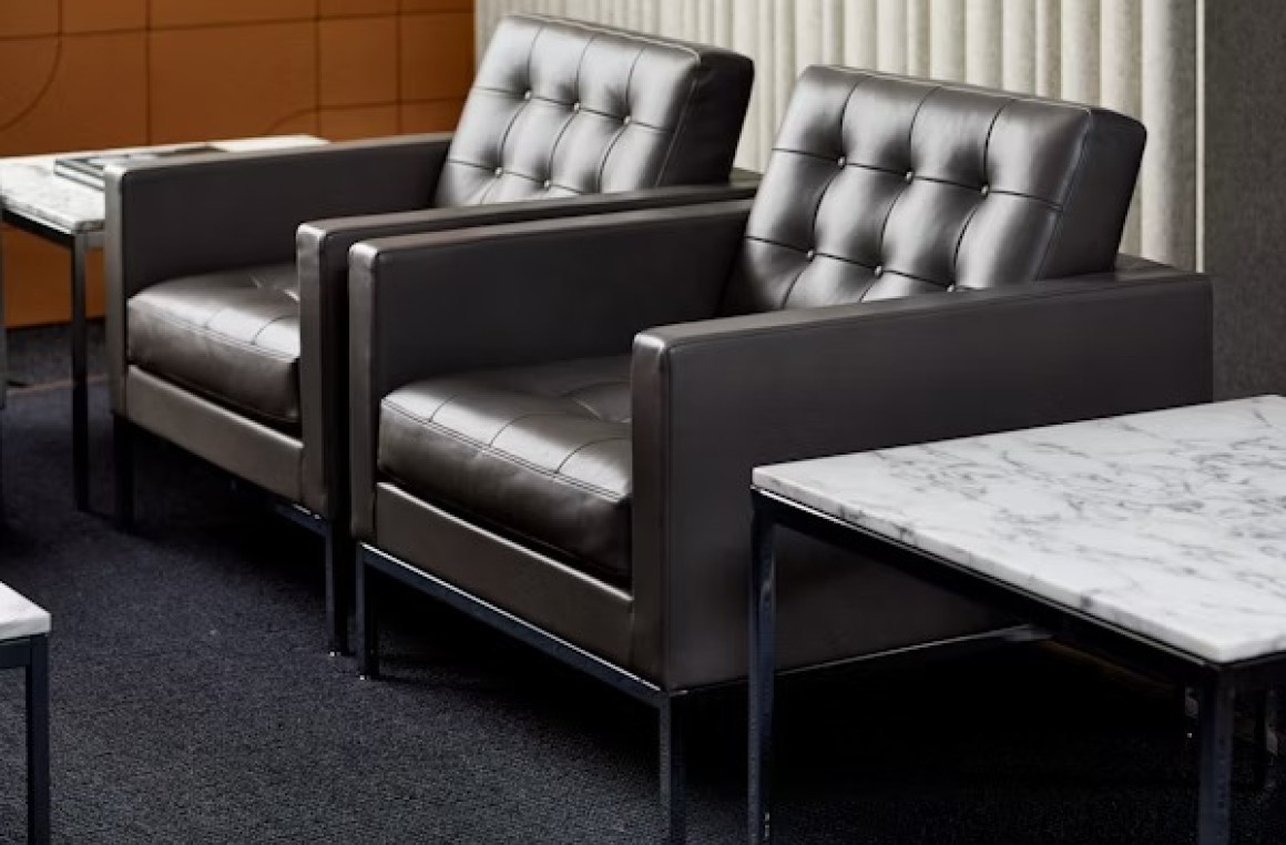 Florence Relaxed Knoll