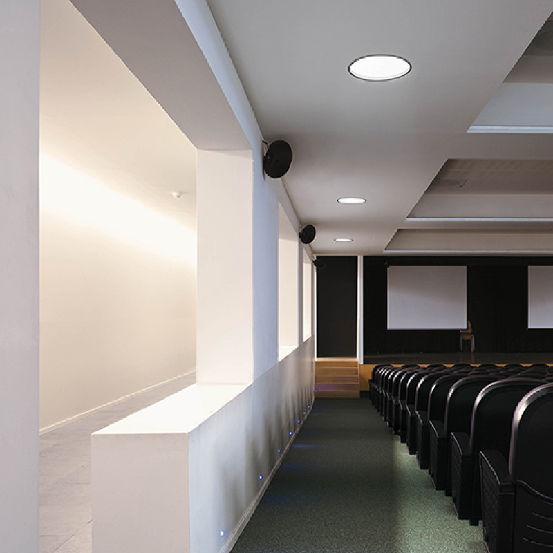 Big Built-in Vibia