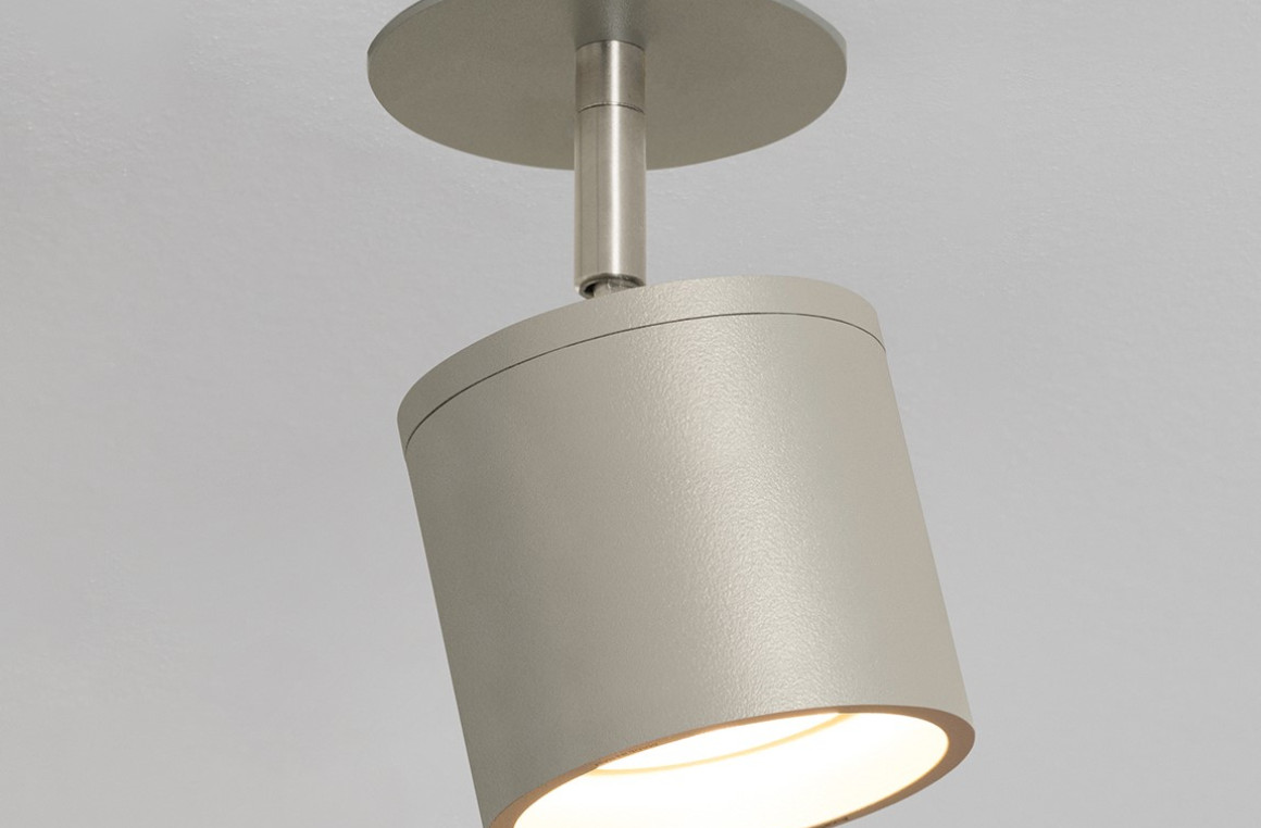 Pivot III Axolight