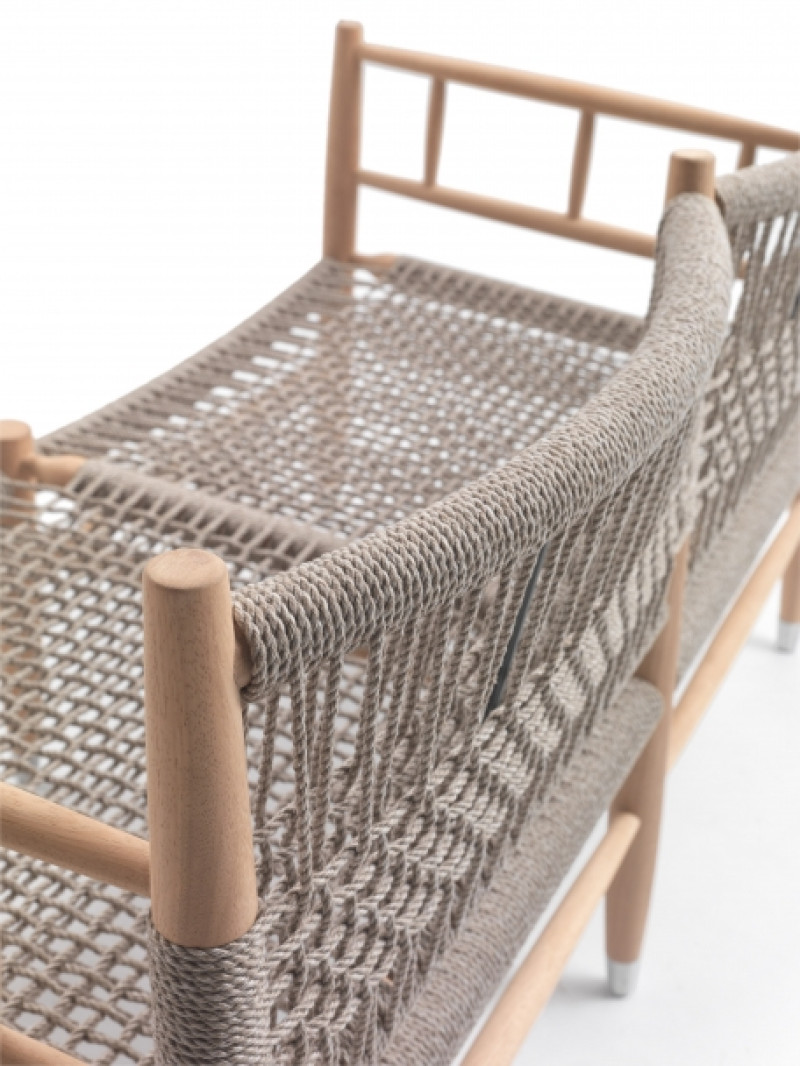 Lee Outdoor Flexform