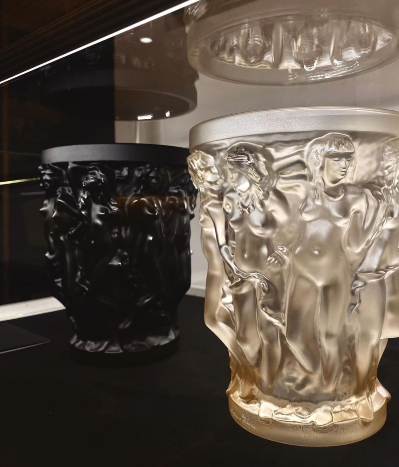 Sirénes Vase Gold Luster Crystal Lalique & Terry Rodgers