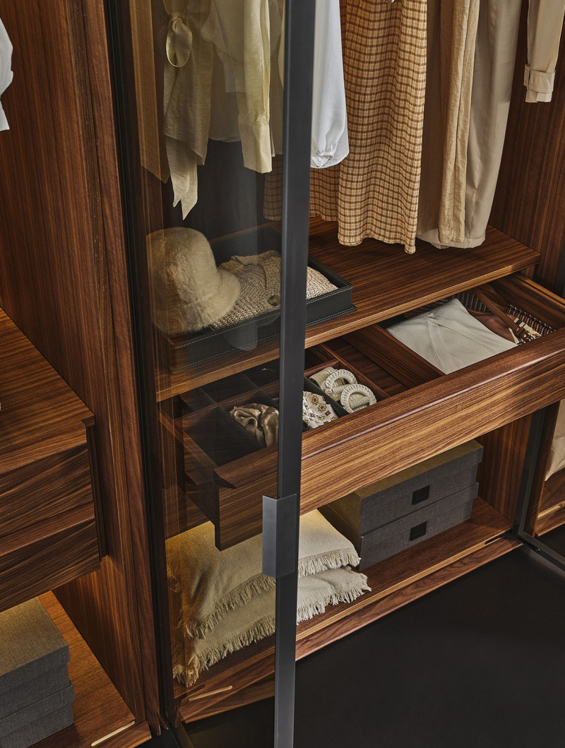 My Closet Porada