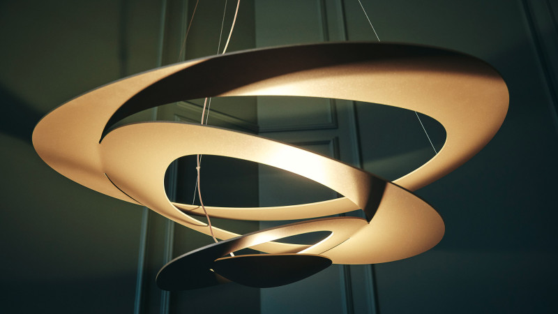 Pirce Artemide