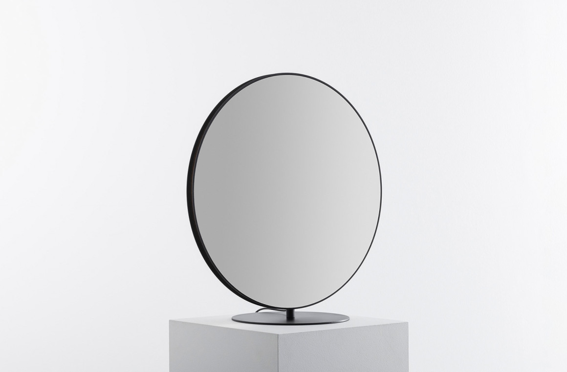 Se|eS Artemide
